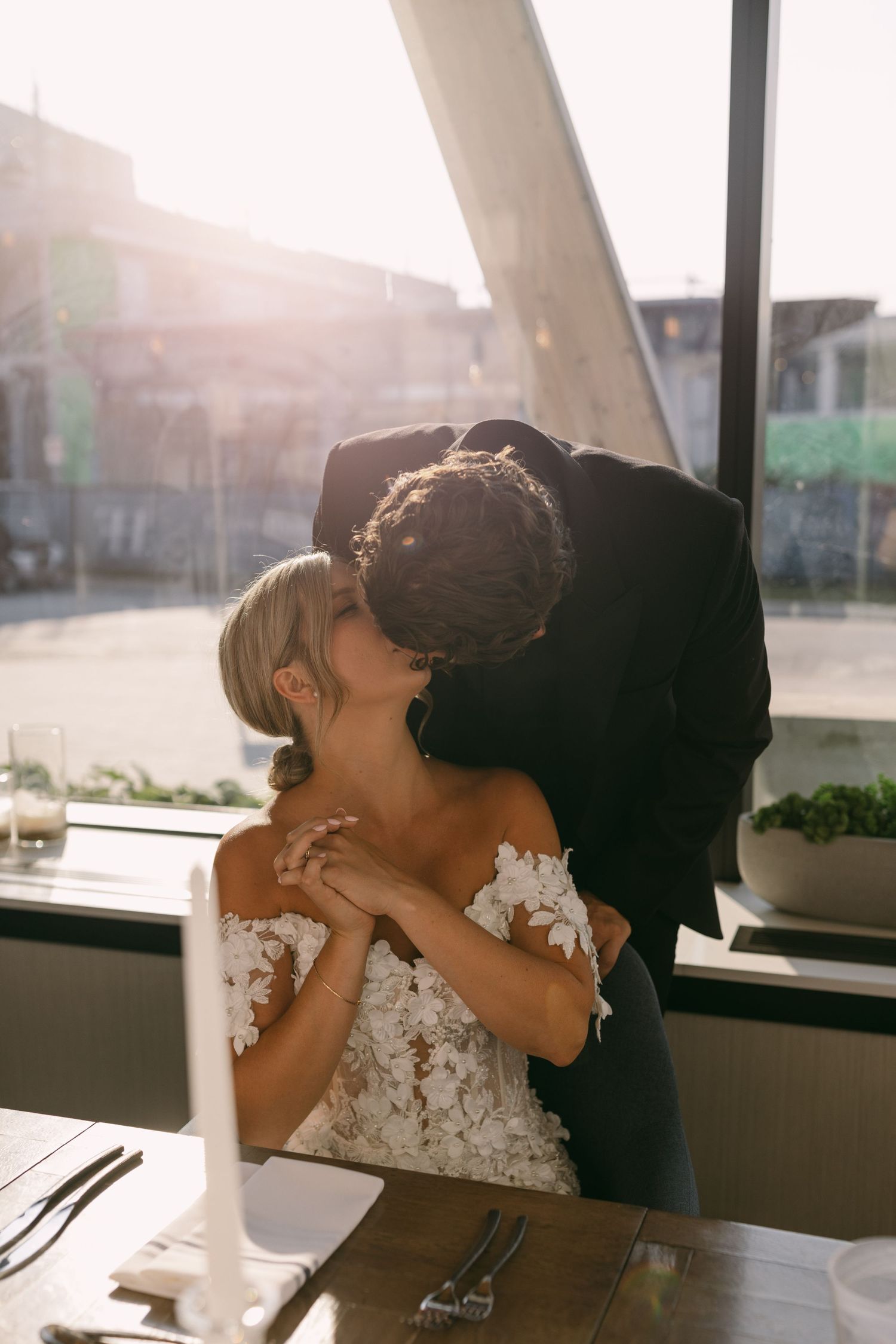 ONTARIO WEDDING PHOTOGRAPHER