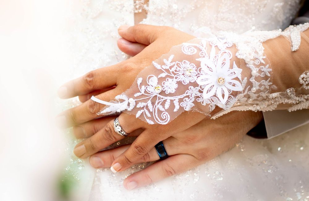 Wedding rings and bridal details photographed during a Chattanooga wedding