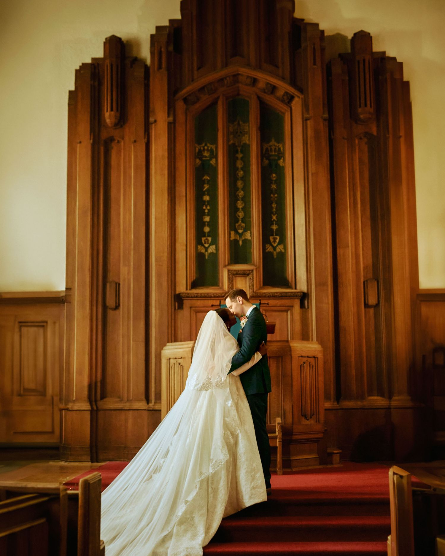 Candid photos of Groom and bride portrait at luxury destination wedding, VALEO Photography Canada