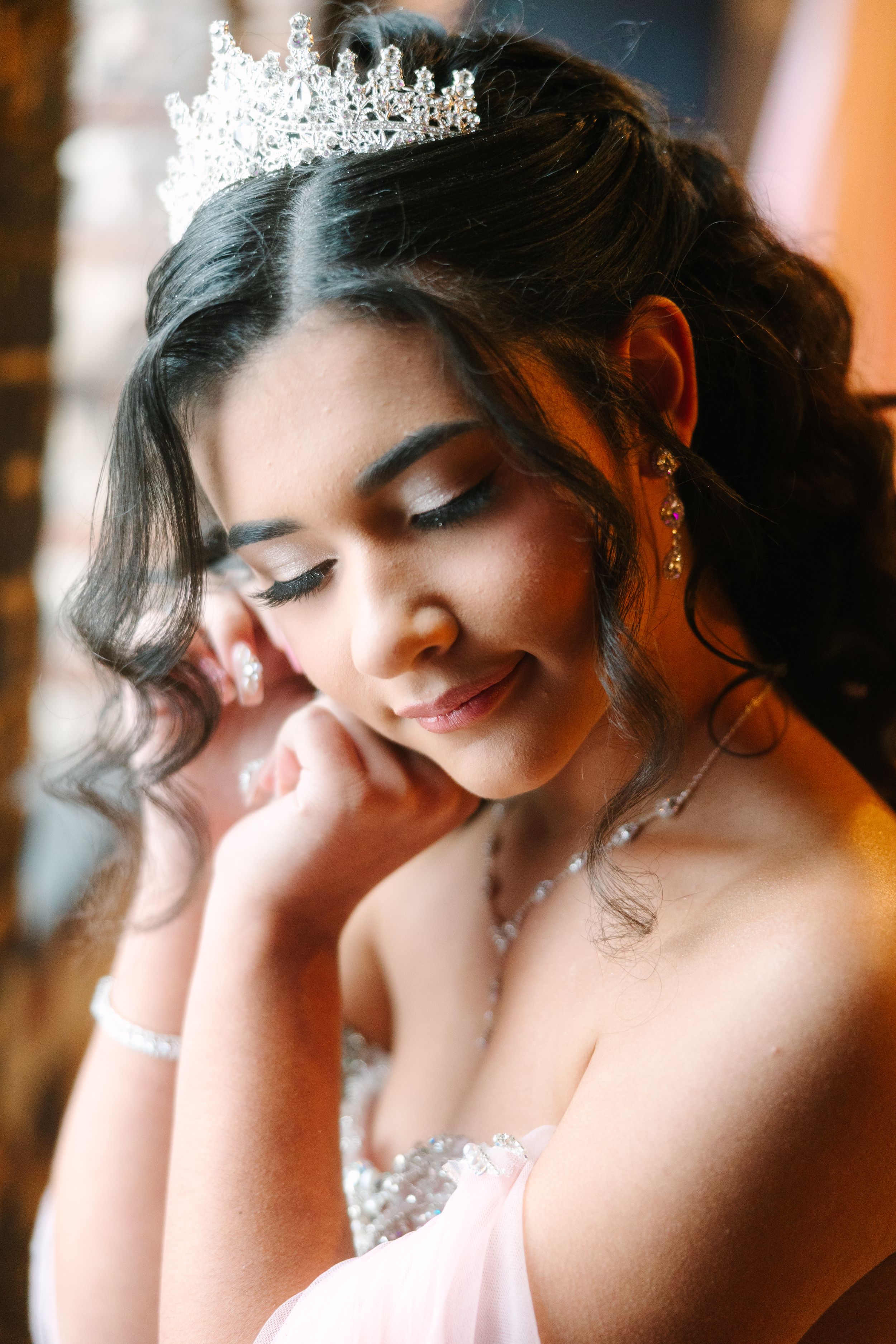 Bilingual quinceañera photographer in Jacksonville, St. Augustine and miami downtown jax the lark event