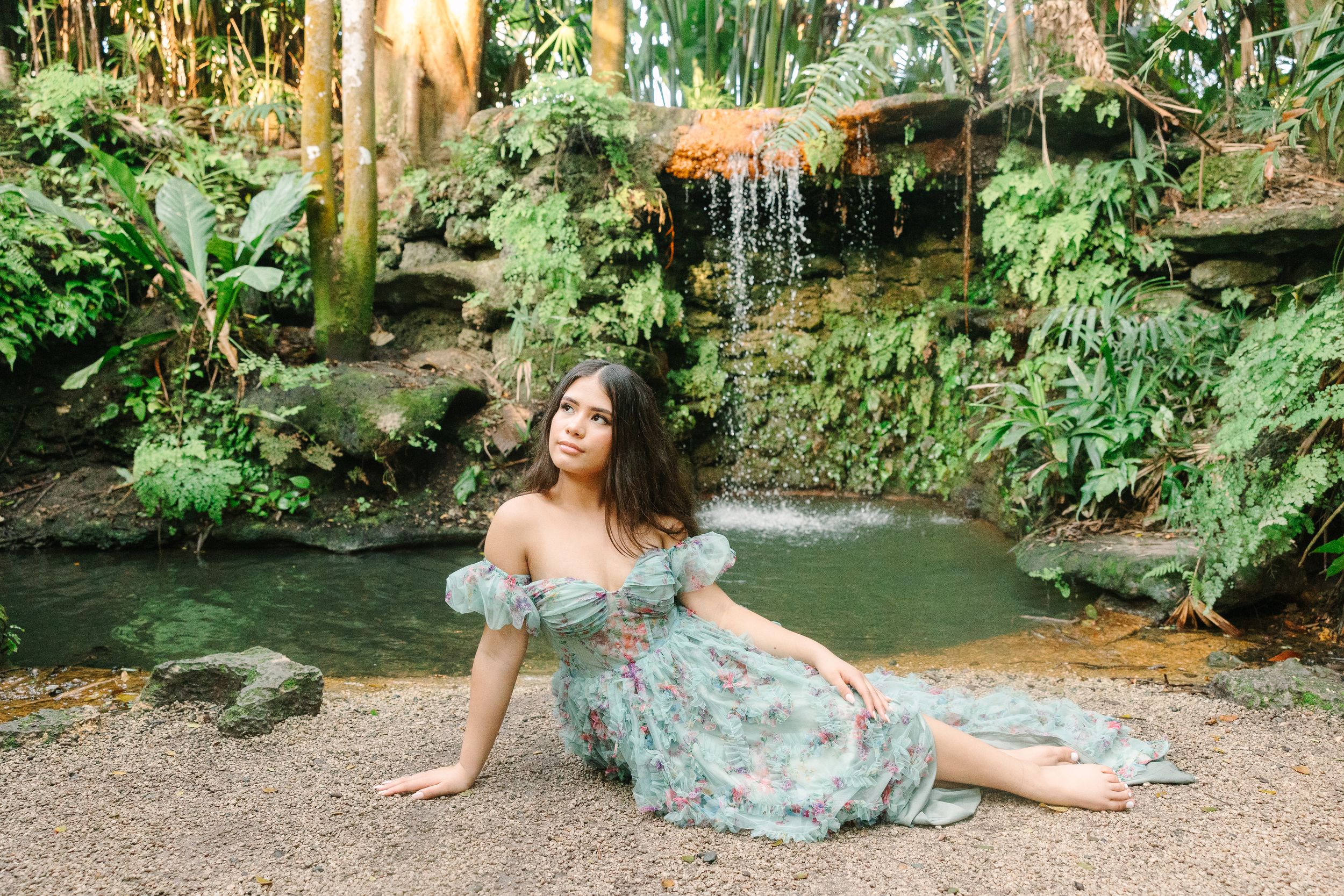Bilingual quinceañera photographer in Miami coral fairchild tropical gardens and vizcaya