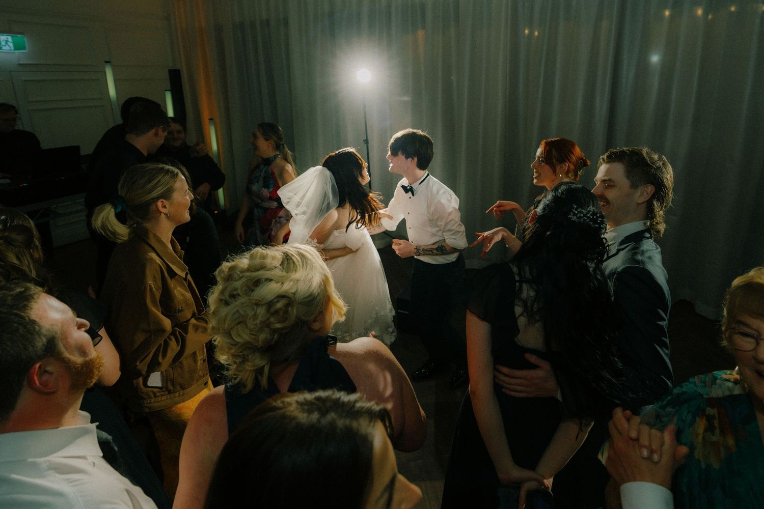 Couple's last dance ends night at Braeside Estate Gold Coast.