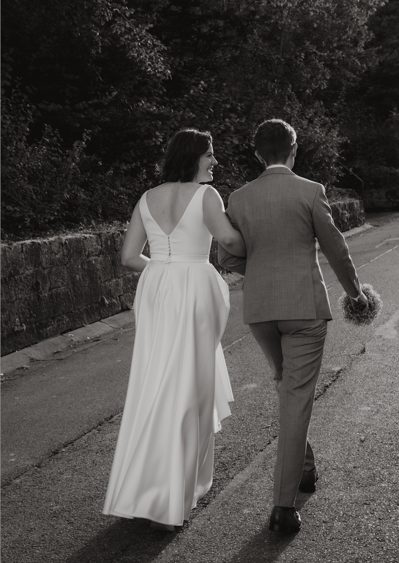 Elegante Hochzeitsfotografie in Deutschland – authentische und natürliche Bilder