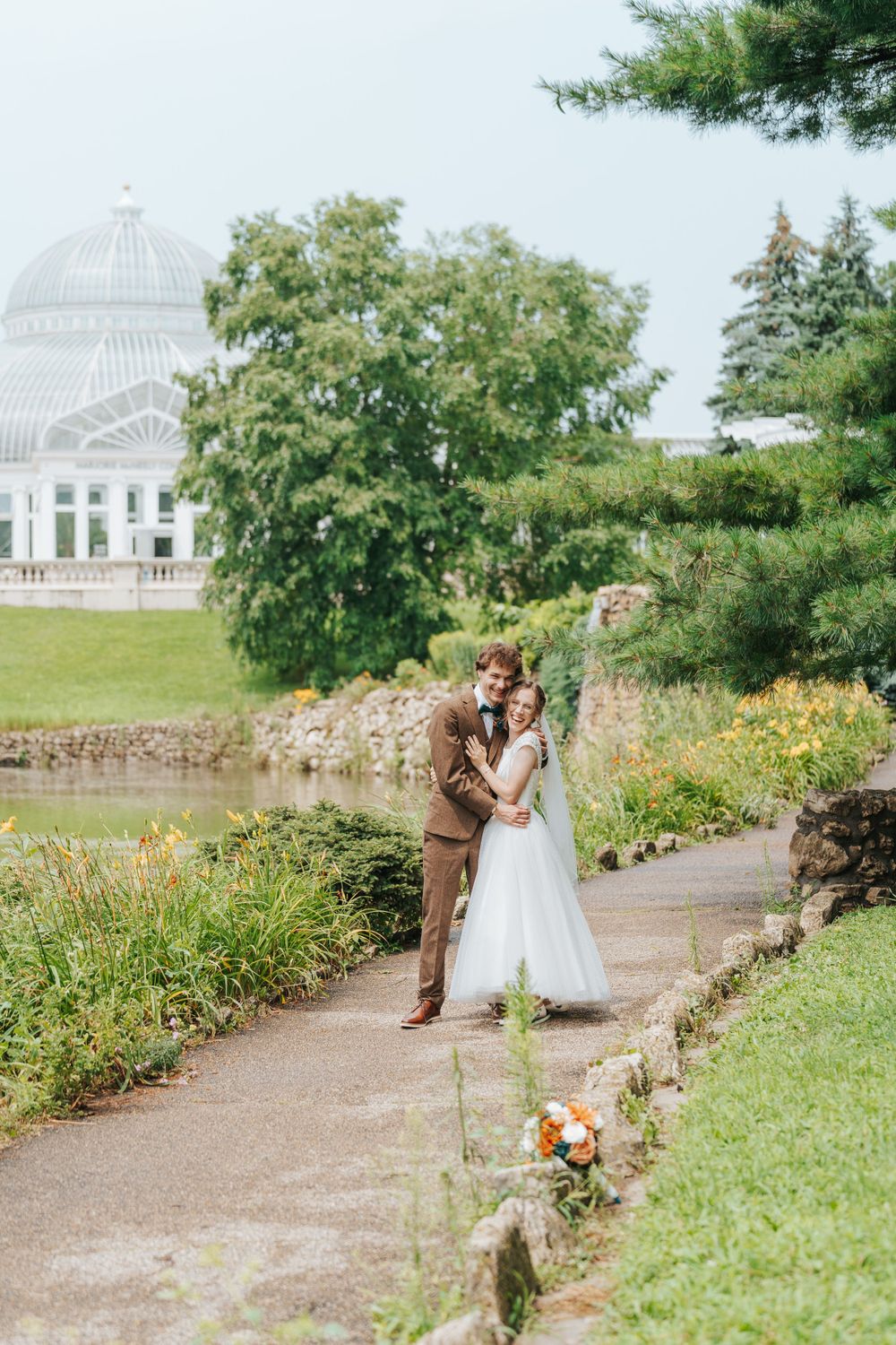 Ally & Jesse Como Conservatory Couple Photos 2