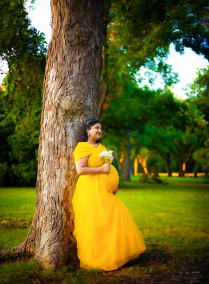 Frisco + aLL over Dallas TX  maternity photography by Bhaire Photography, serene home lifestyle session celebrating pregnancy.