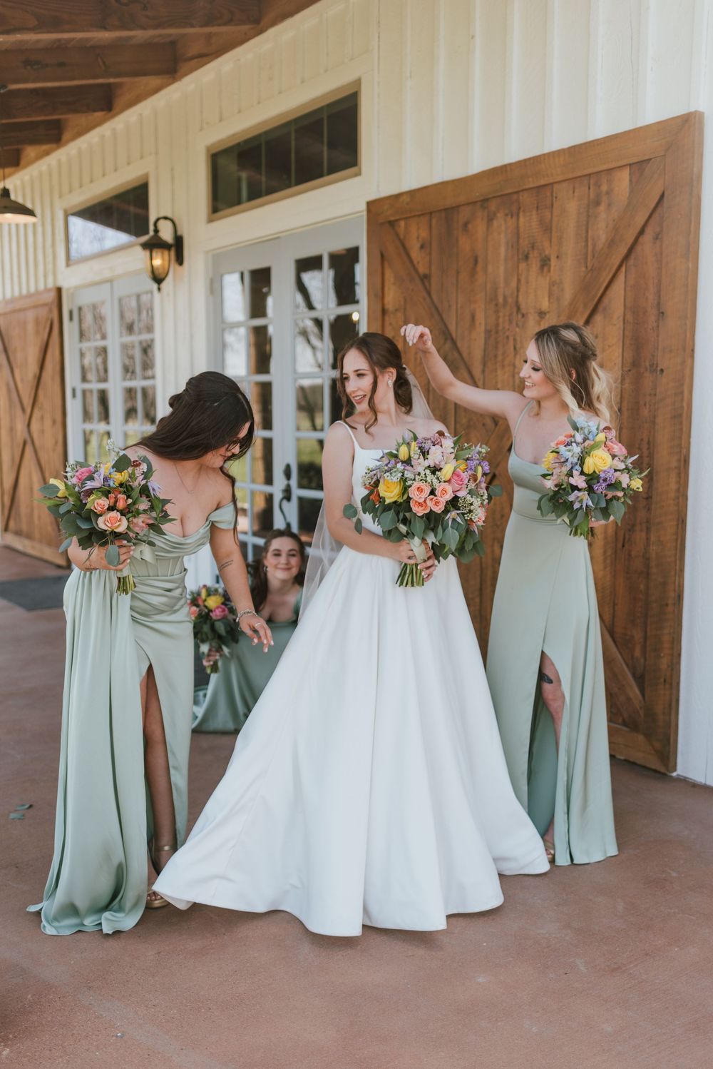 Deerfield Estate Wedding Venue, Anna Romani Photography, Candid Wedding Photography