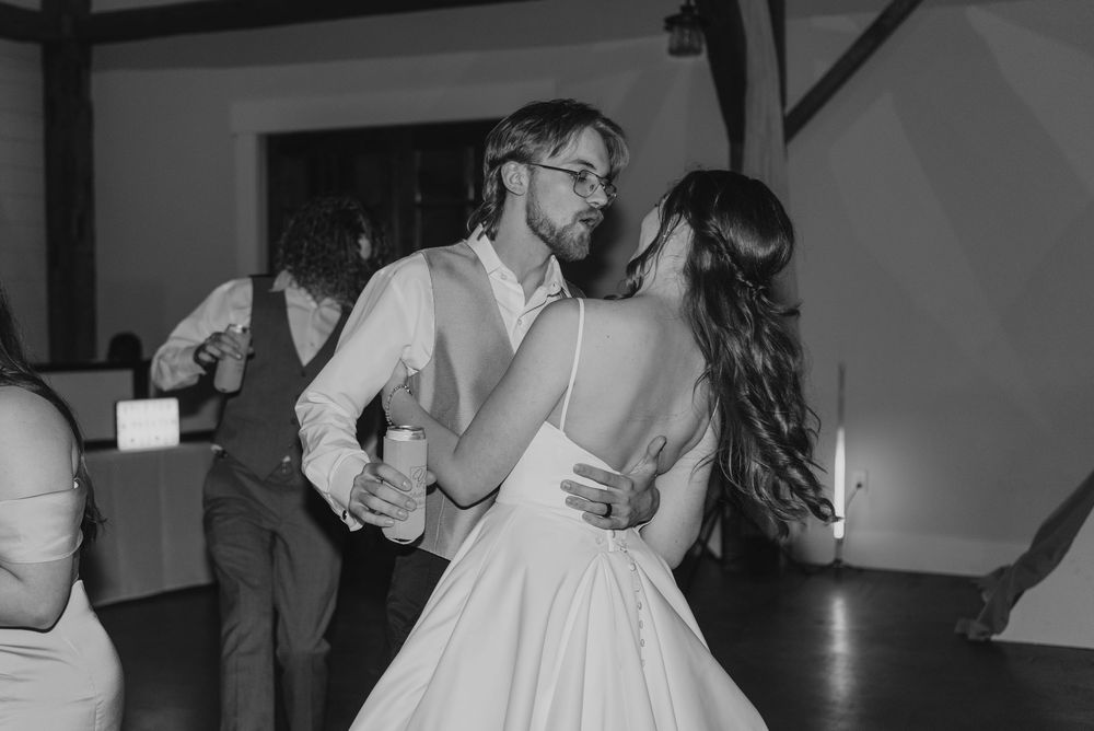 Deerfield Estate Wedding Venue, Anna Romani Photography, Candid Wedding Photography