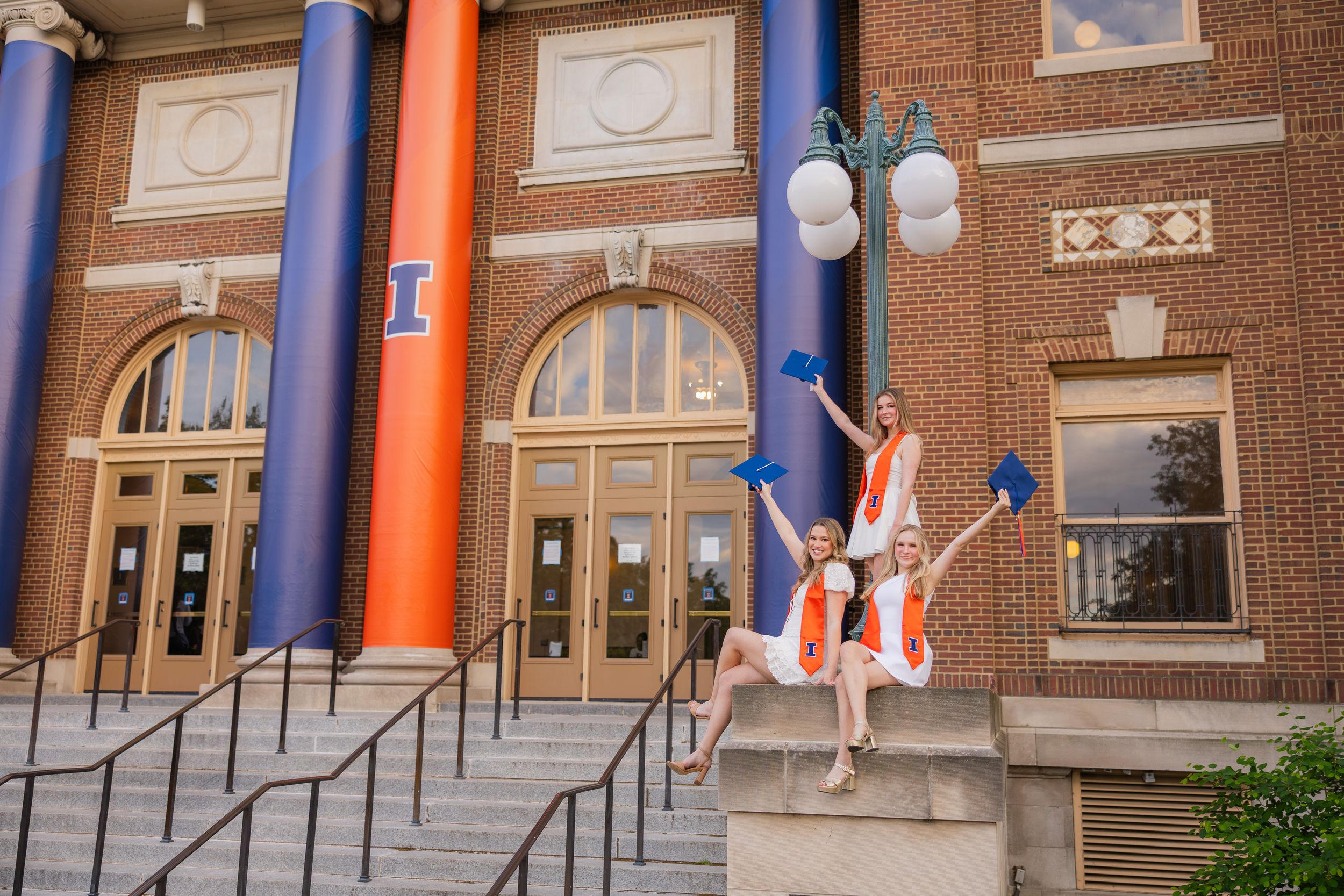 UIUC Graduation Photos | University of Illinois Grad Photographer | Alex  Yuan - UIUC Graduation & Portrait Photographer | Alex Yuan Photography