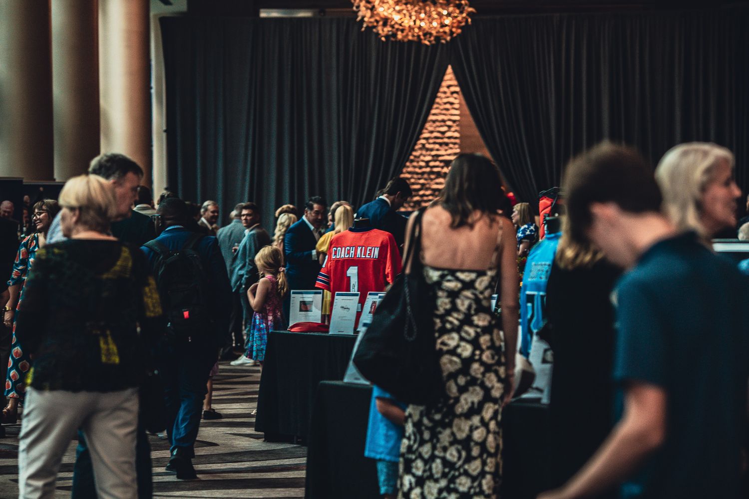 event photography
live event coverage
editorial event photography
corporate event photography
networking event moments
audience engagement