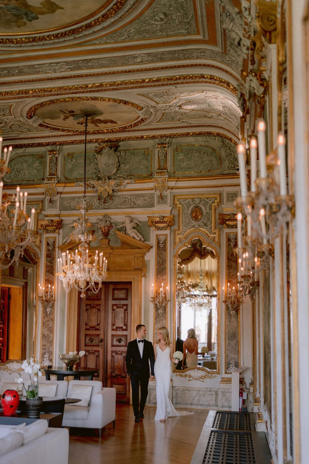 Luxury elopement wedding photo shoot at hotel Aman Venice