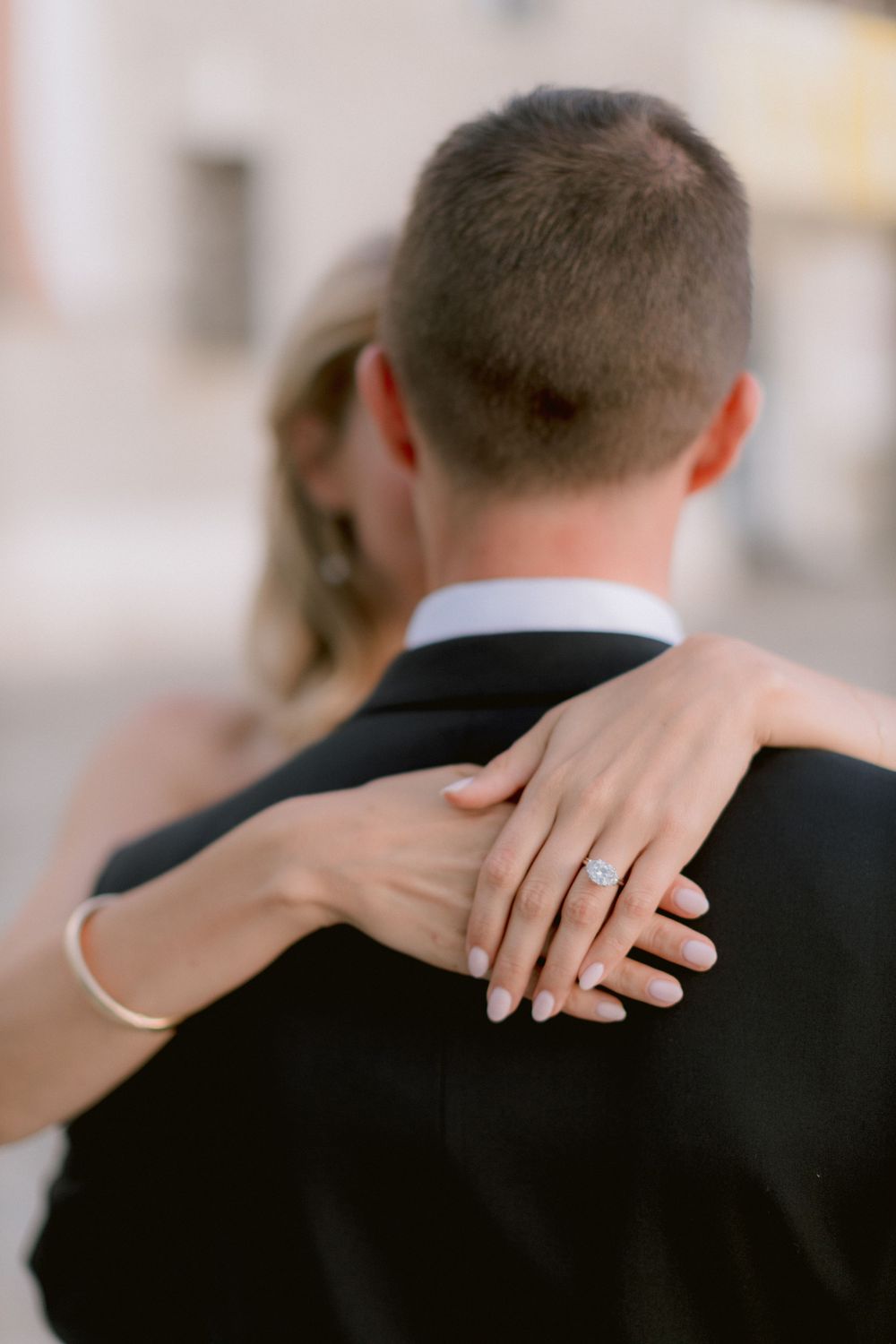 A shoot from the ceremony of an elopement wedding in Venice