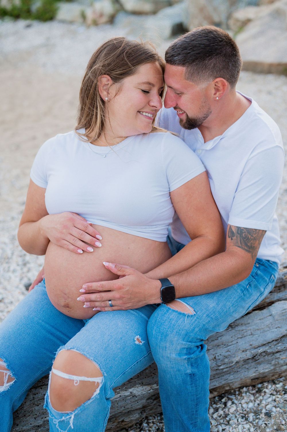 ct beach maternity photographer