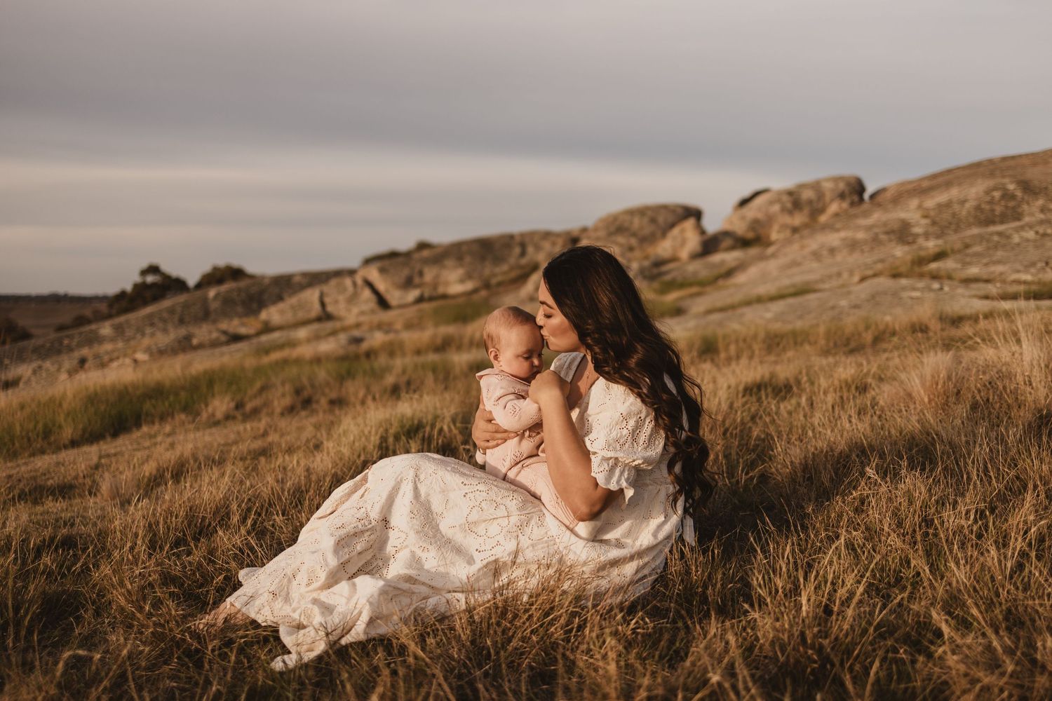Geelong Lara Torquay Ocean Grove Barwon Heads newborn maternity pregnancy family motherhood couples photographer photography photoshoot