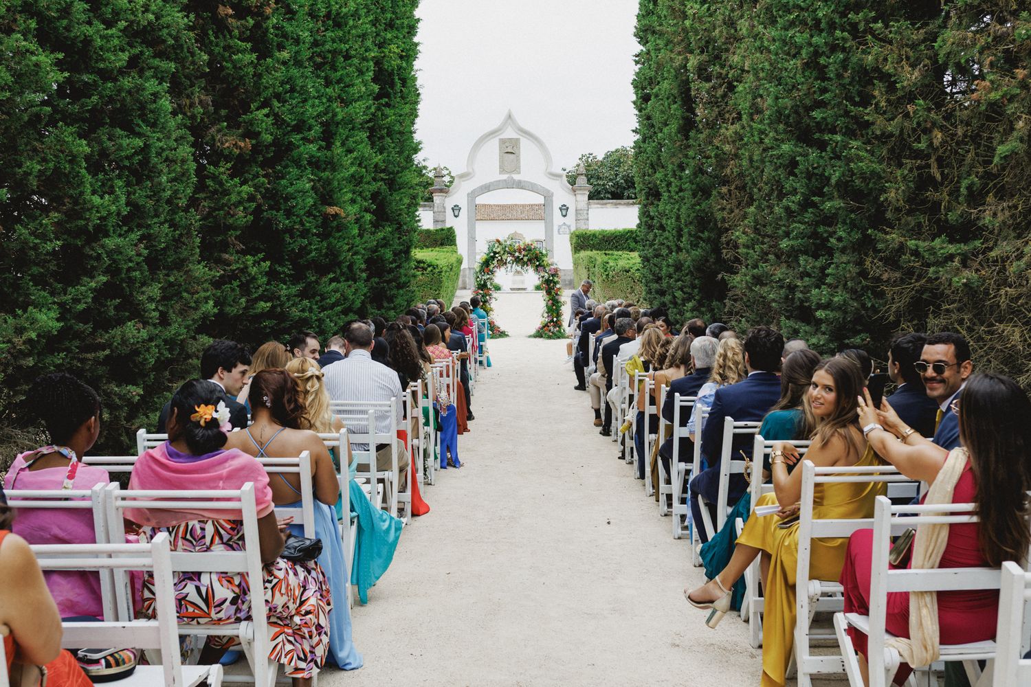 Emotional wedding ceremony in Lisbon countryside