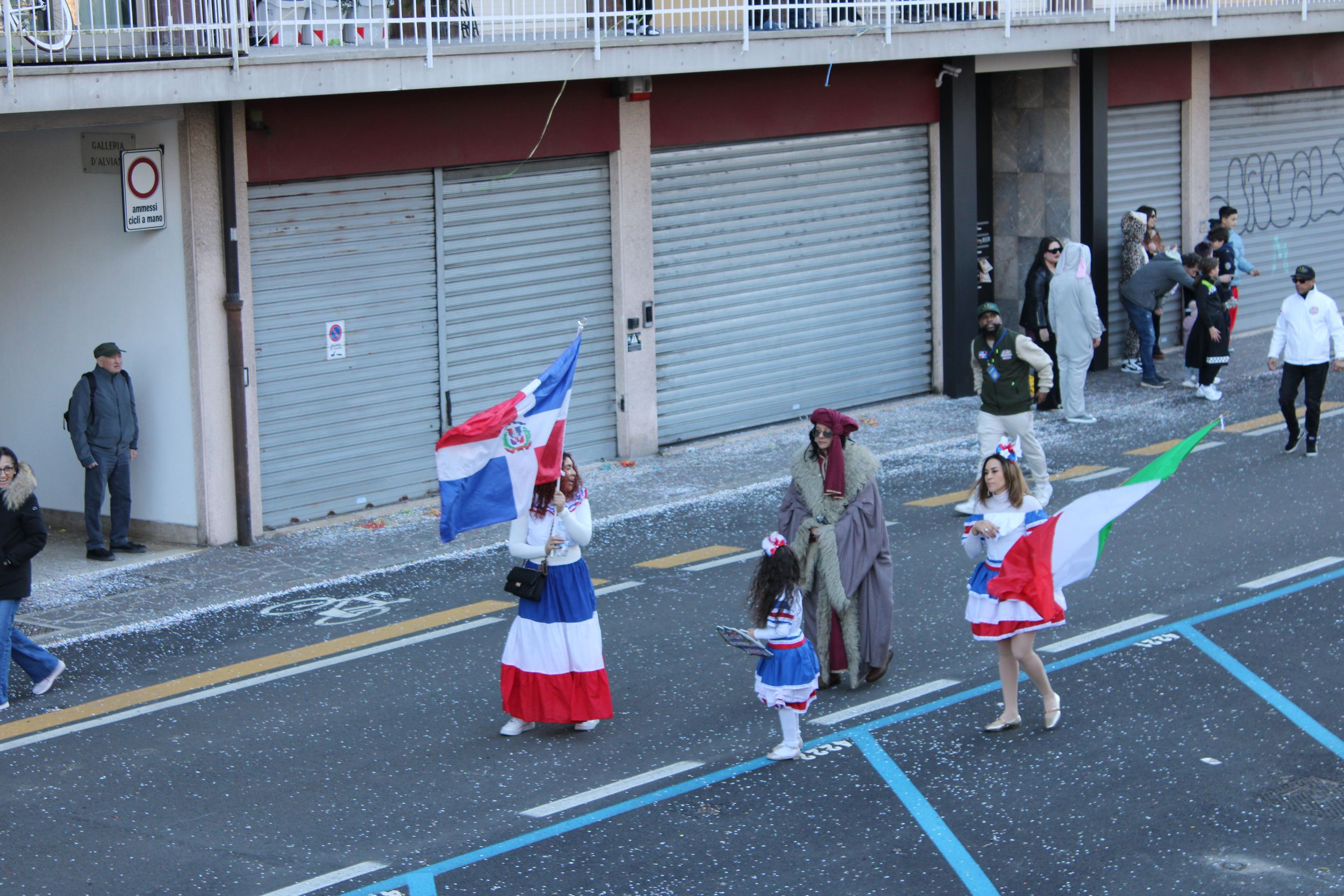 Treviso Carnival Parade 2026. The Cultural Association “Yo Soy Dominicano Aquí y Allá” of the Dominican Republic with the show “Quisqueya”.
