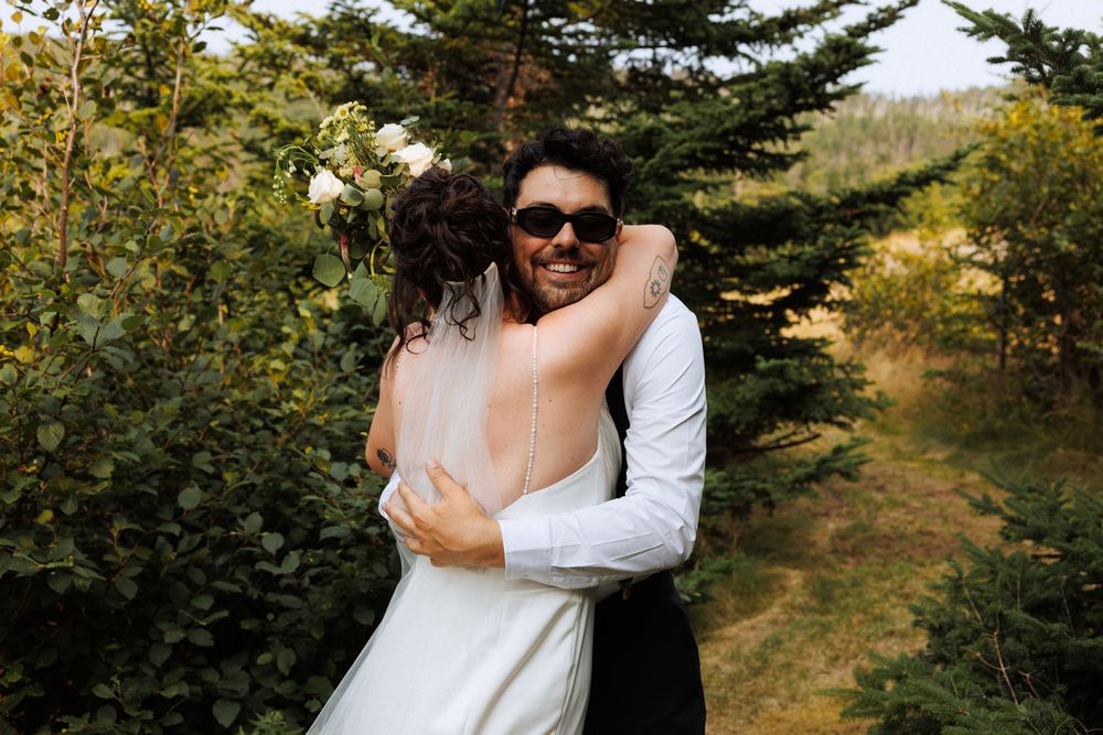 Private land wedding ceremony in Trinity by Newfoundland documentary style wedding photographer Kaitlyn Yvette