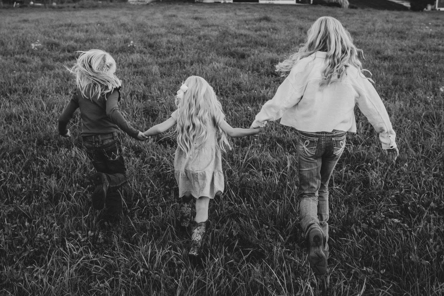 cousins, lifestyle, black and white, fall, West Michigan