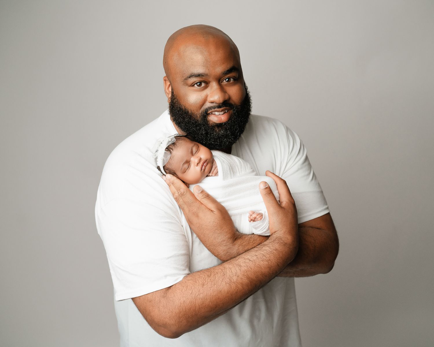 Newborn photography studio located in between Atlanta, Georgia and Birmingham, Alabama with full service photo studio.