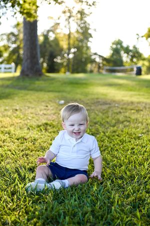 Knoxville Family Photographer
Tennessee Family Photographer
Knoxville, Tennessee Family Photographer
Courtney Haskins
Courtney Renee Images