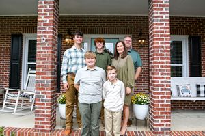 Knoxville Family Photographer
Tennessee Family Photographer
Knoxville, Tennessee Family Photographer
Courtney Haskins
Courtney Renee Images