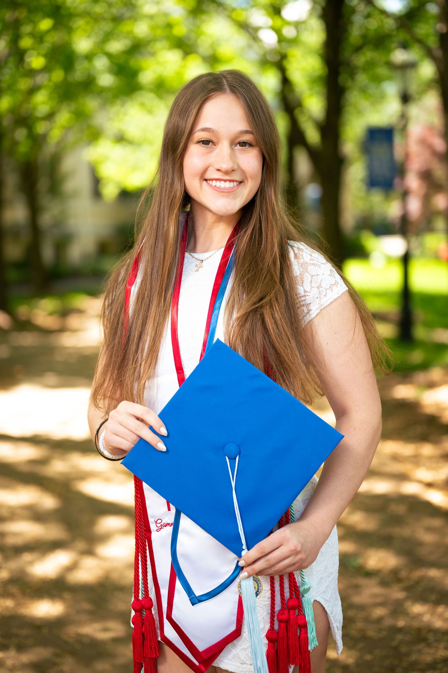 Captured Moments Photography booking prom, graduation, wedding, engagement & event shoots—capturing memorable moments with stunning images.