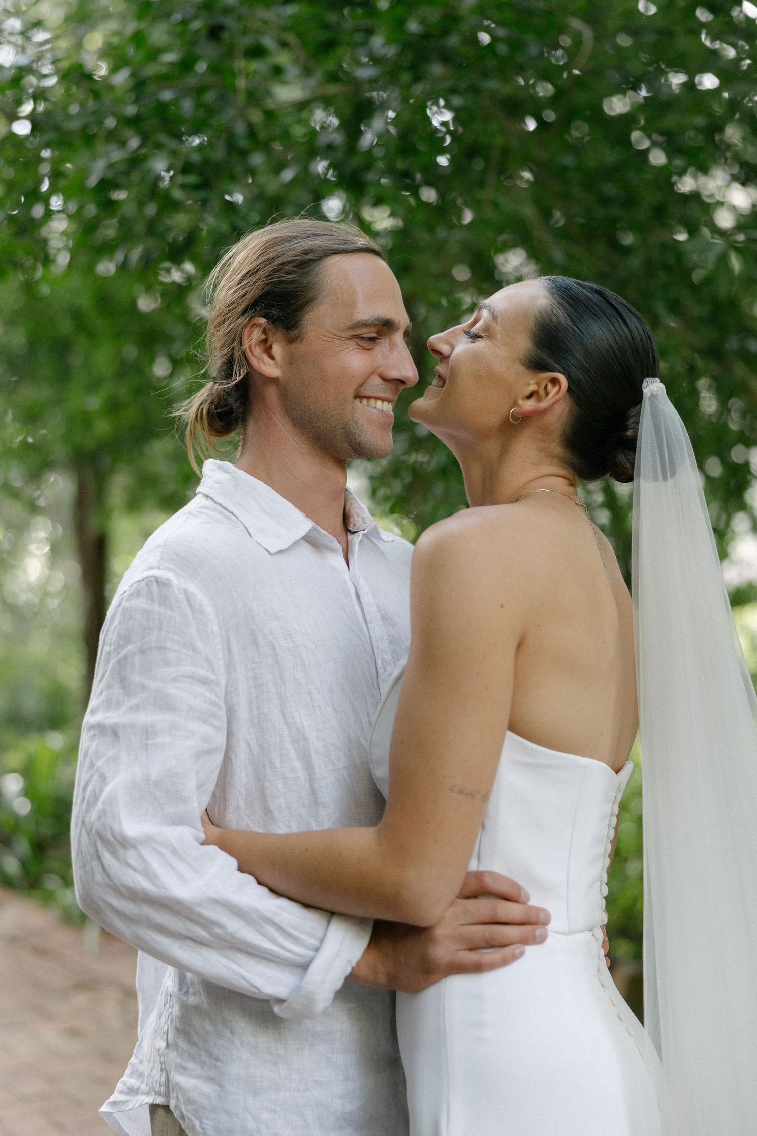 Cape Town wedding photographer Christene de Coning at Silvermist Constantia documentary wedding
