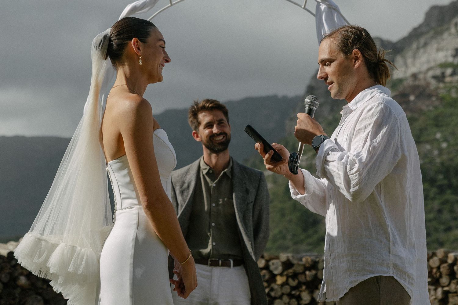 Cape Town wedding photographer Christene de Coning at Silvermist Constantia documentary wedding