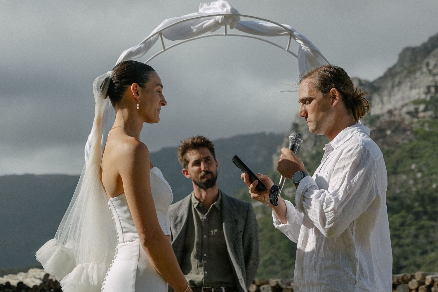 Cape Town wedding photographer Christene de Coning at Silvermist Constantia documentary wedding