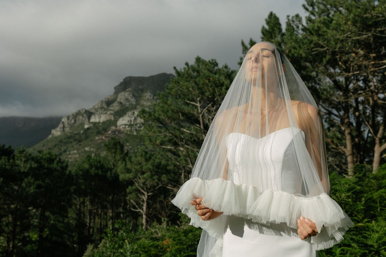 Cape Town wedding photographer Christene de Coning at Silvermist Constantia documentary wedding