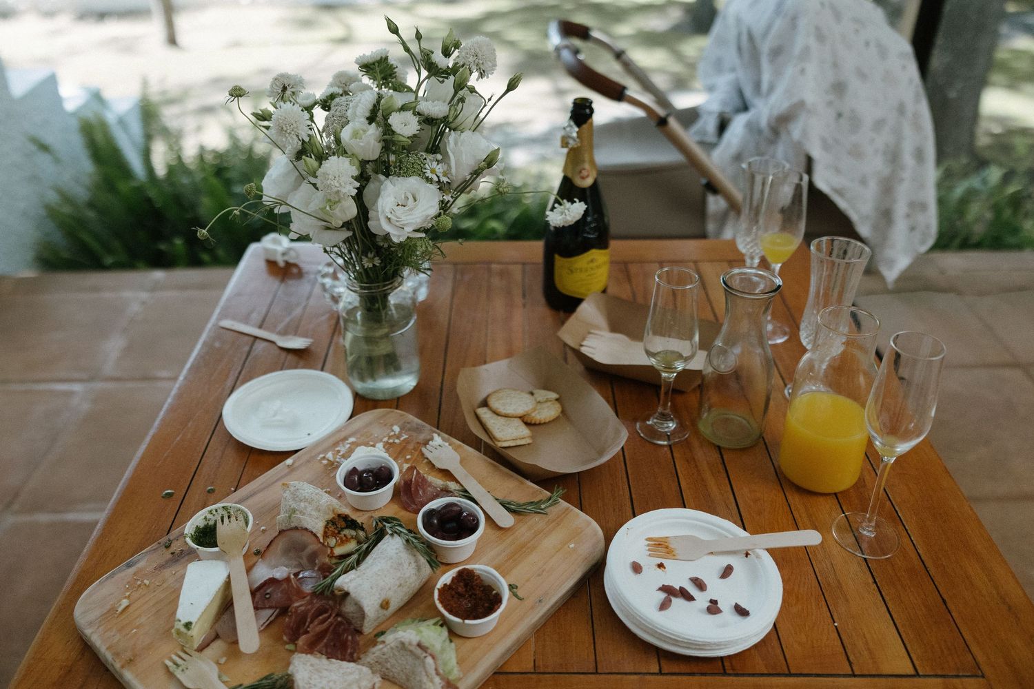 Cape Town wedding photographer Christene de Coning at Silvermist Constantia documentary wedding