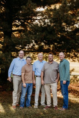 extended family session at harbin park in fairfield