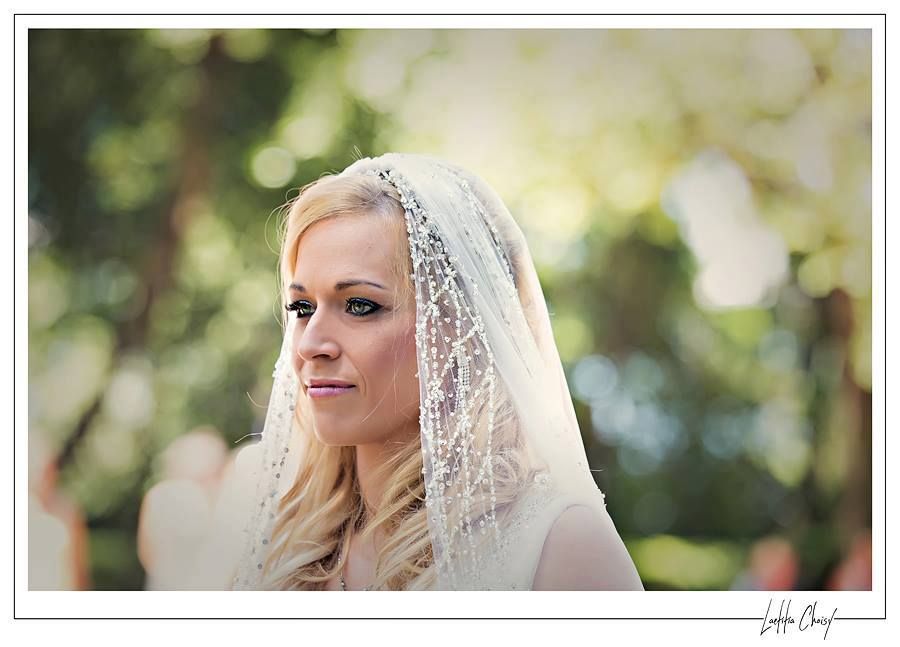 Elegant bridal portrait with veil at Château de Pouget, South of France destination wedding photographer inspiration