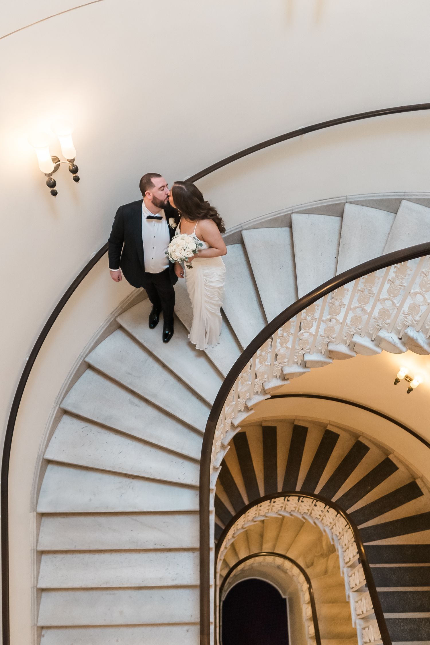Kristi + EJ | Kimpton Hotel Monaco DC | © Carly Arnwine Photography | Modern Social Events | DJ Mattie Fresh | Le Chateau de Crystale Events