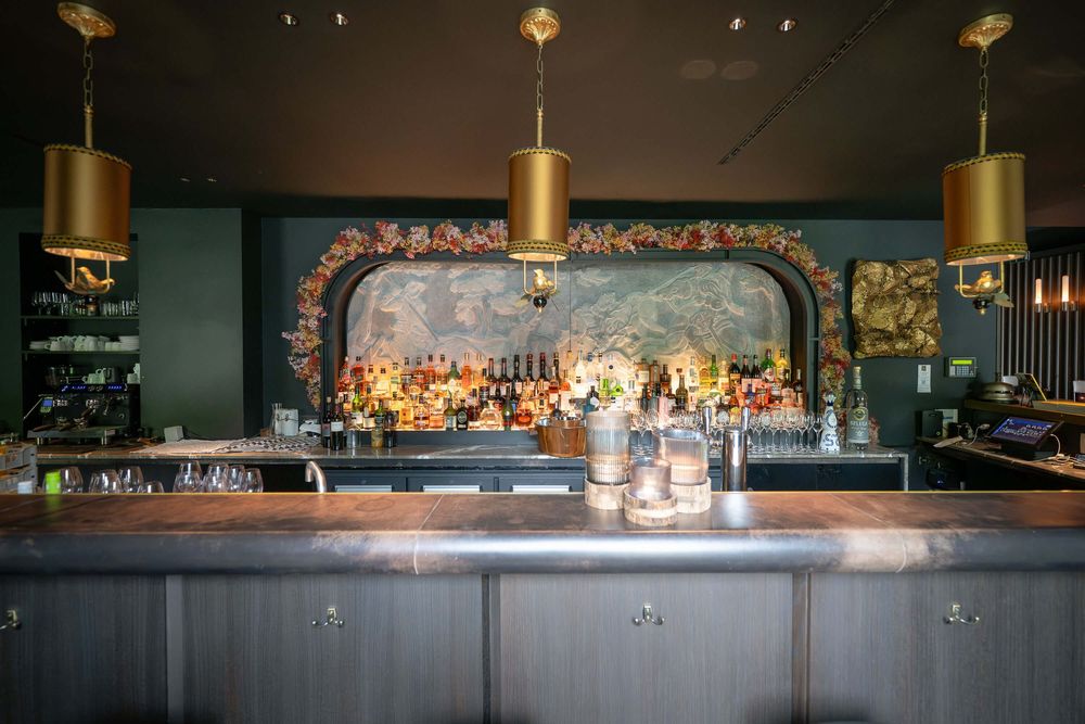bar intérieur du chateau de vignée à Rochefort
