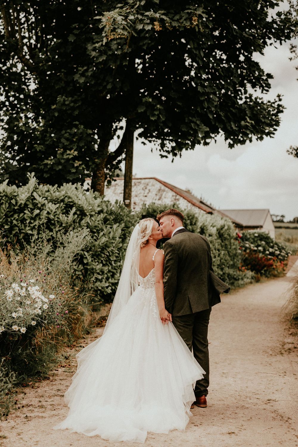 A Joyful, Intimate Elopement at The Cornish Place by Olivia Rossi Photography. Cornish-Place-Woodshed-Cornish-Place-elopement-meadow