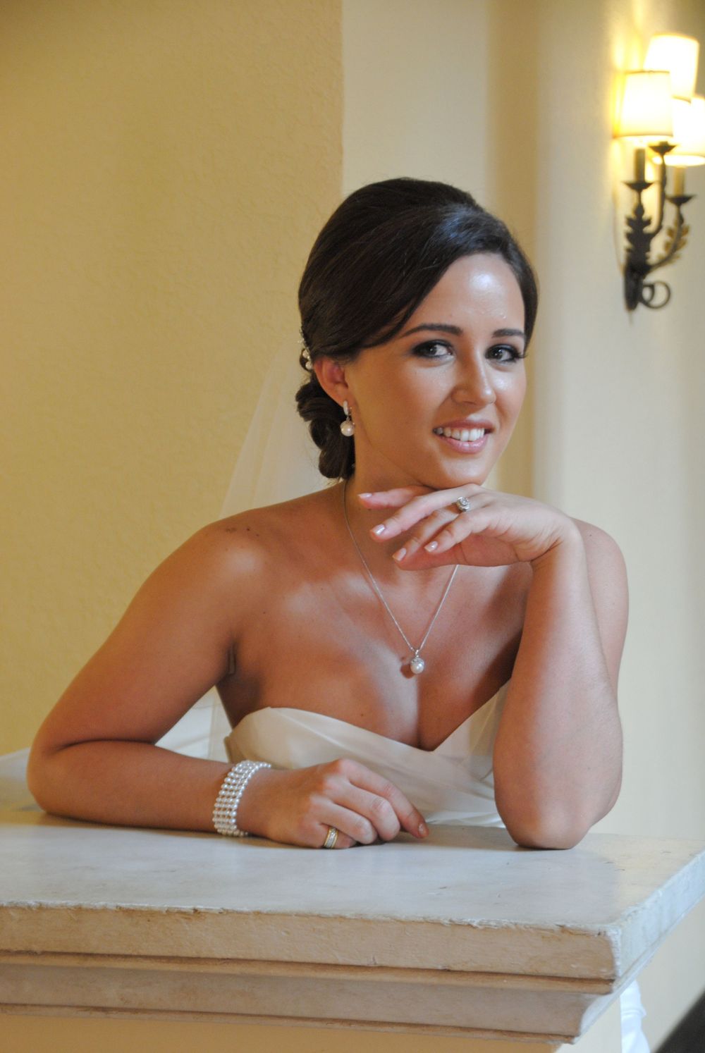 Editorial style wedding photographer in Tampa, St Pete, Clearwater, Naples, Sarasota, and Venice, Florida.