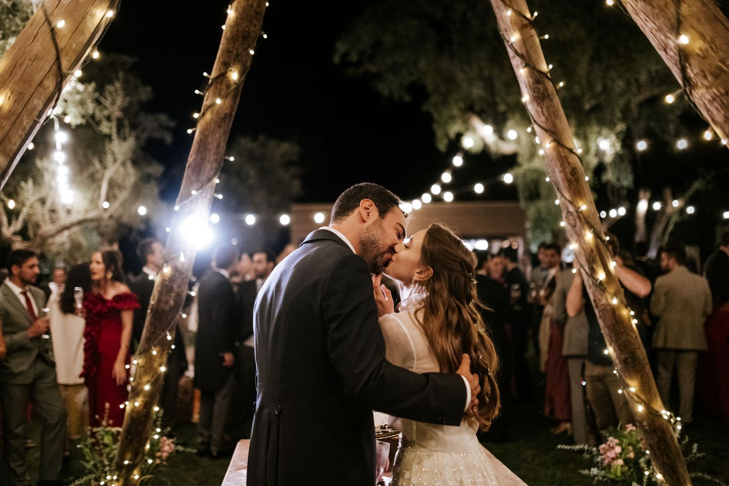 CRUA FOTOGRAFIA DOCUMENTAL DE CASAMENTO
