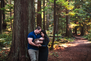 Nanaimo Outdoor Newborn Photography - Little Ginger Photography in Nanaimo, BC on Vancouver Island. Newborn Photographer in Nanaimo BC.