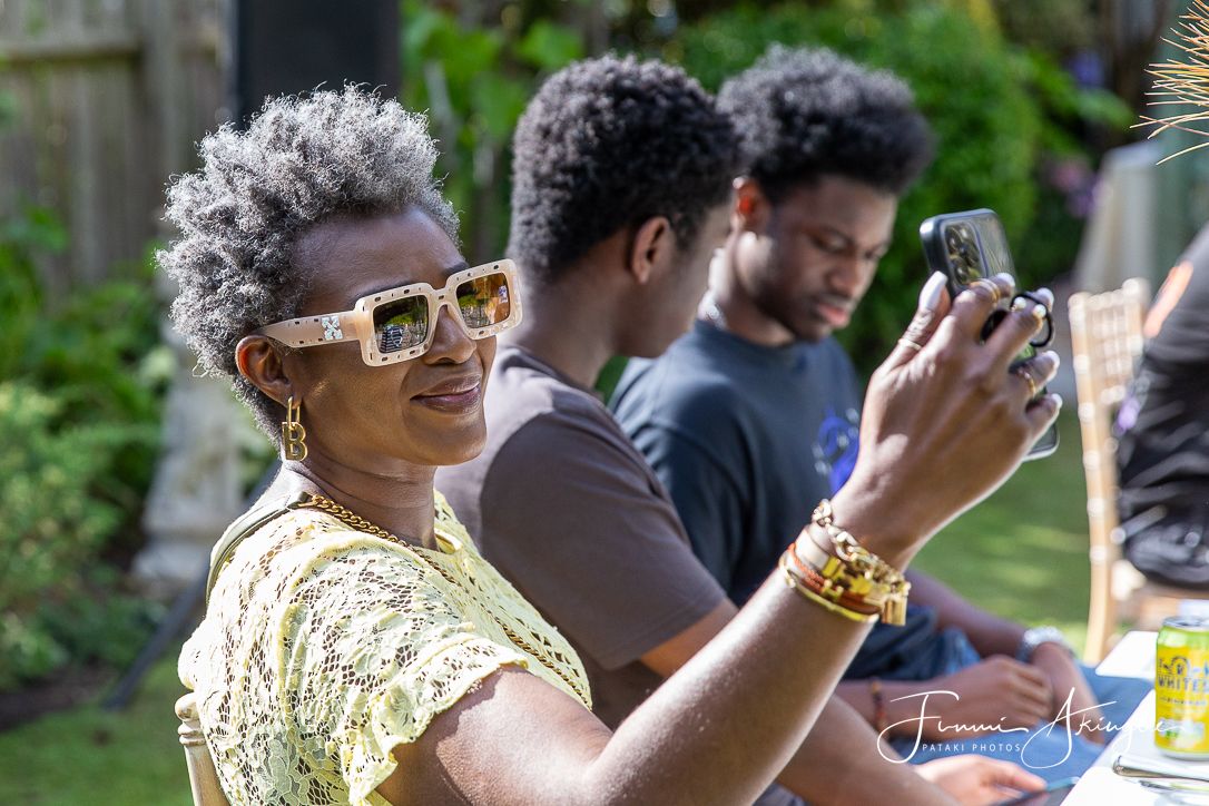 Garden party guests captured by Funmi Akingbe for Pataki Photos