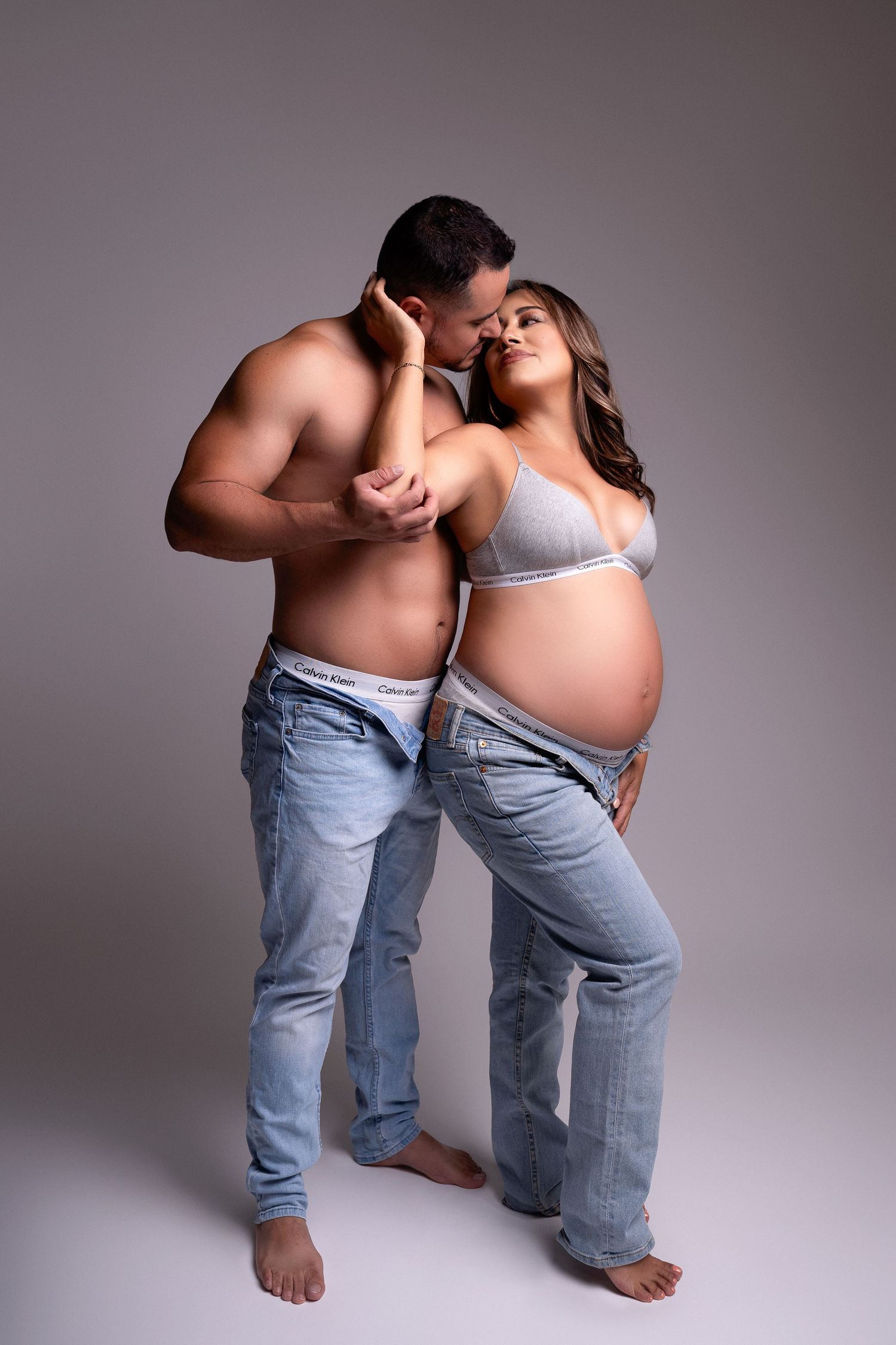 Los Angeles Newborn Photographer near me, Los Angeles Maternity Photography and Newborn Photographer and Cake Smash Photography | JDLA Photo