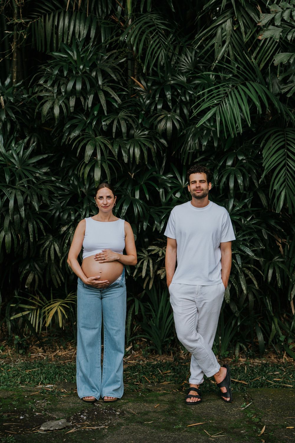 Maternity photoshoot at Tanah Gajah Ubud, Bali