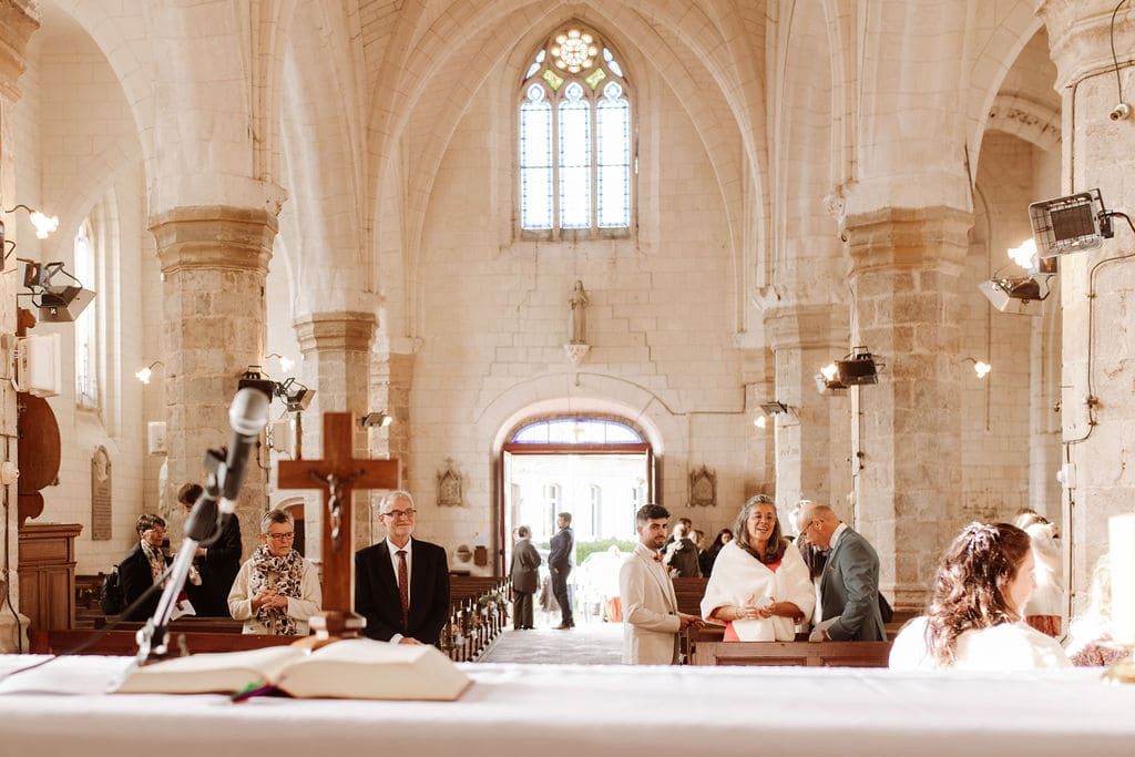 photo de détail à l'église, mariage religieux