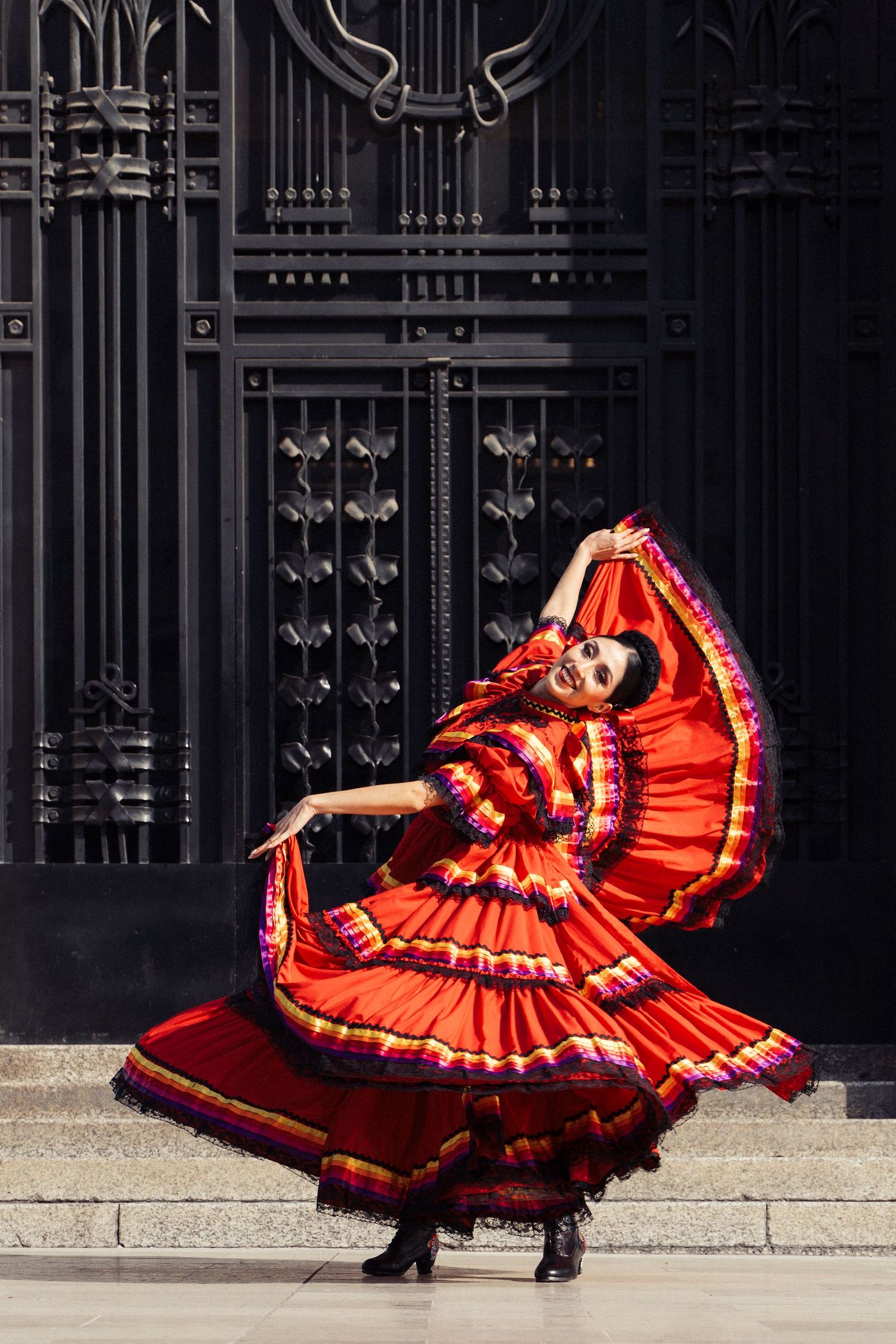 Professional dance photography of Ballet Folklórico de México at Palacio de Bellas Artes