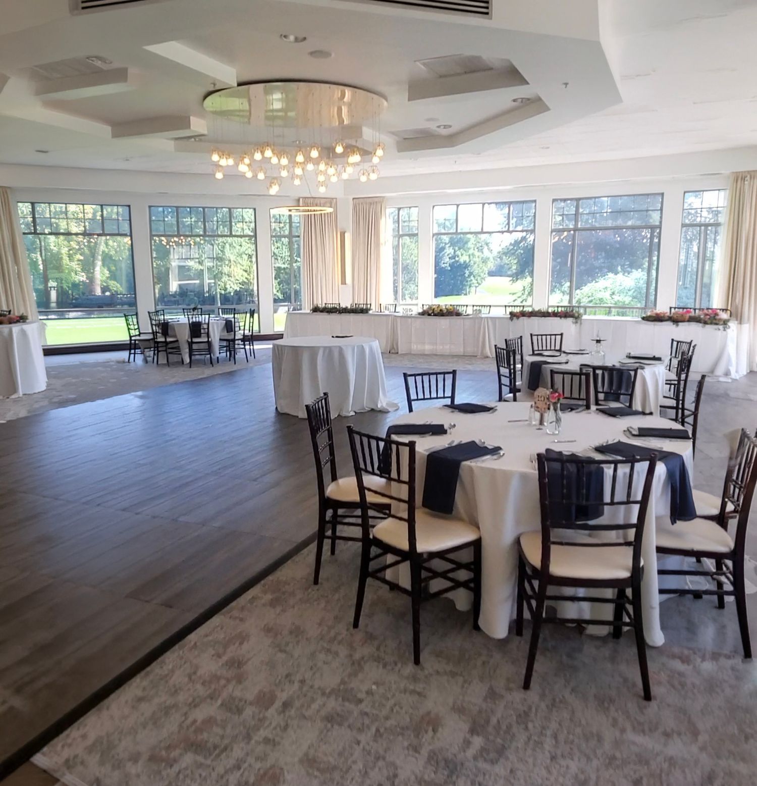 indoor wedding reception at Scioto reserve wedding venue