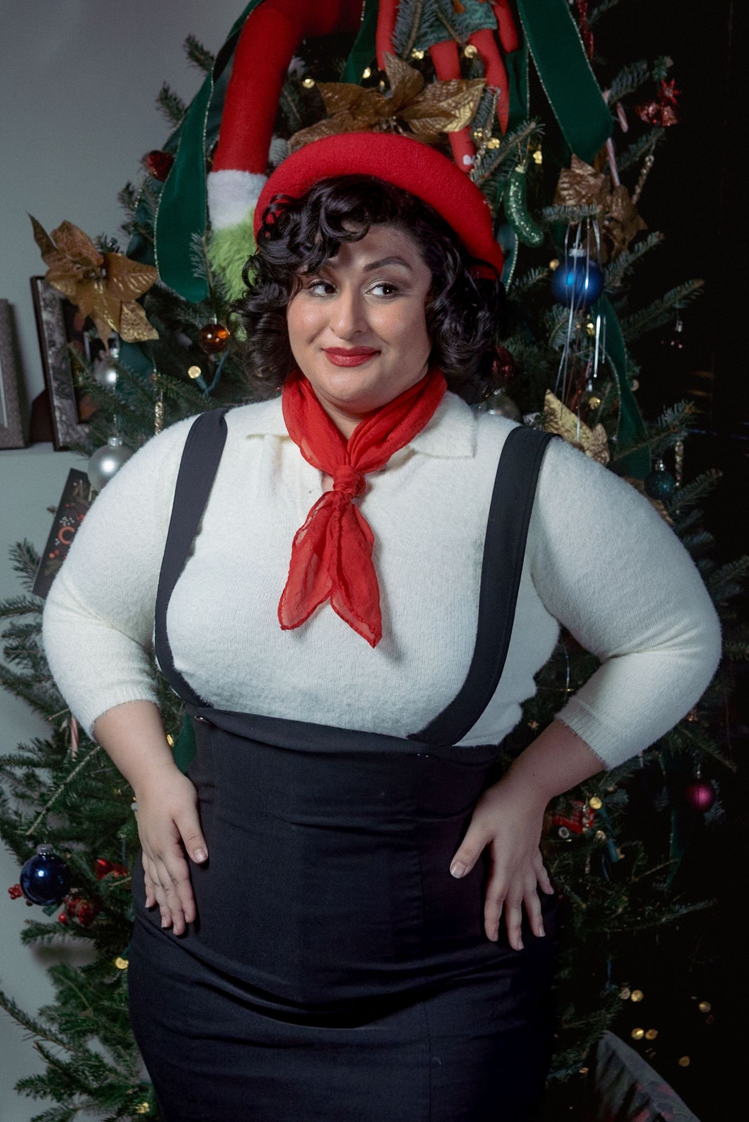 Christmas photoshoot 2024
Holiday photo session ideas
Pin-Up Christmas photoshoot
Creative Christmas photography
Holiday-inspired photo