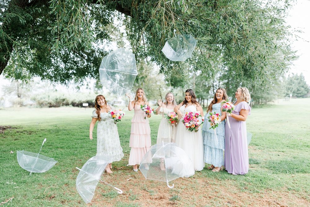 Summerland and Penticton Wedding photographer.  South Okanagan weddings.  Vineyard weddings.