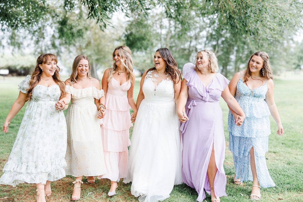 Summerland and Penticton Wedding photographer.  South Okanagan weddings.  Vineyard weddings.