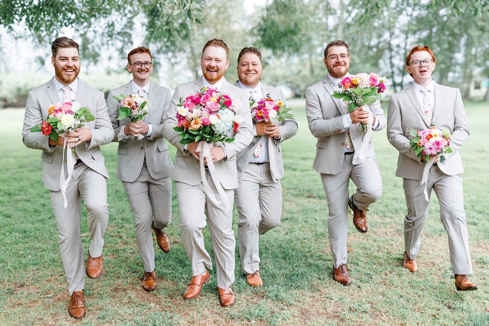 Summerland and Penticton Wedding photographer.  South Okanagan weddings.  Vineyard weddings.