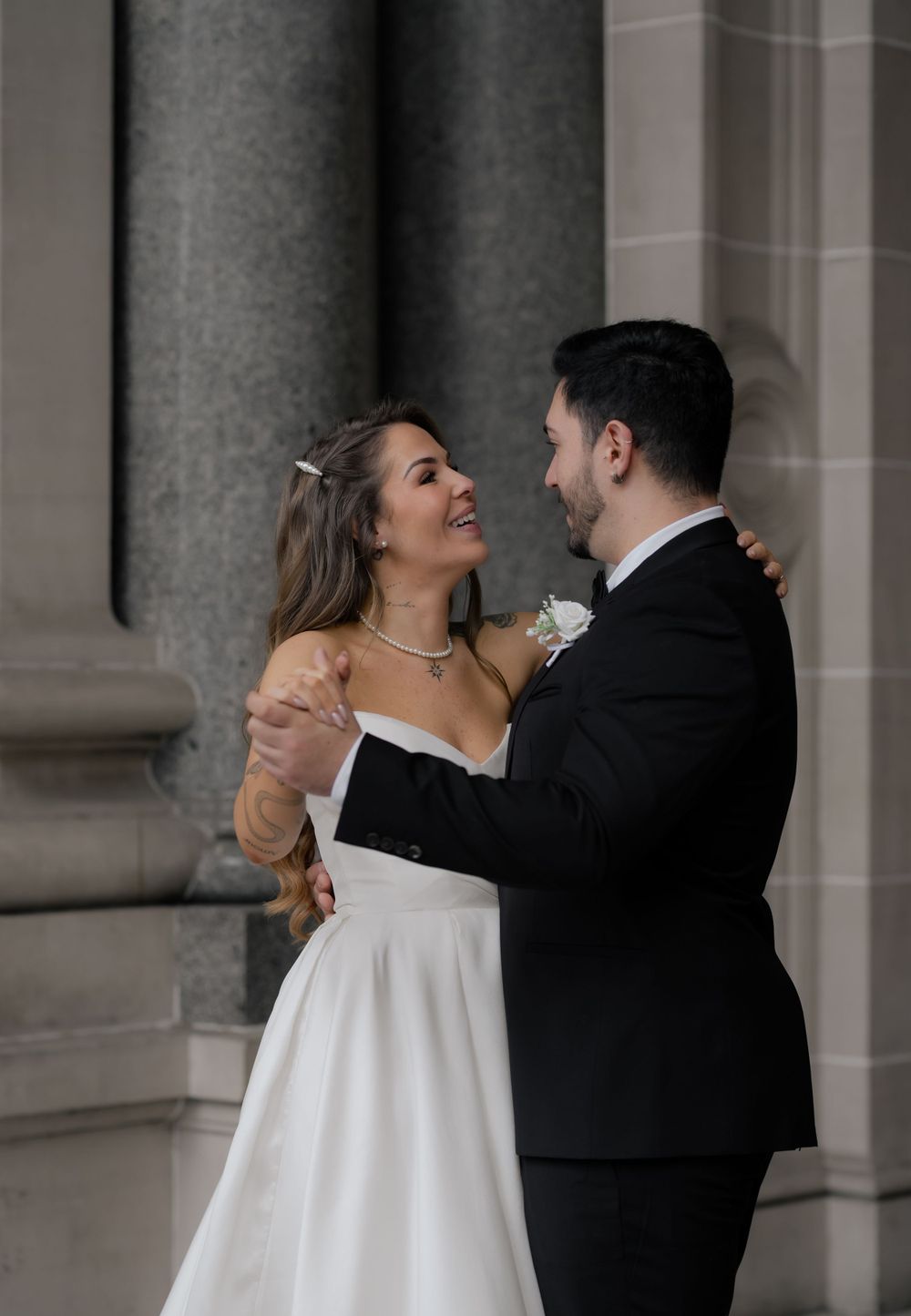 Melbourne's premier wedding photographer blending timeless elegance with modern romanticism. Melbourne parliament house wedding photography
