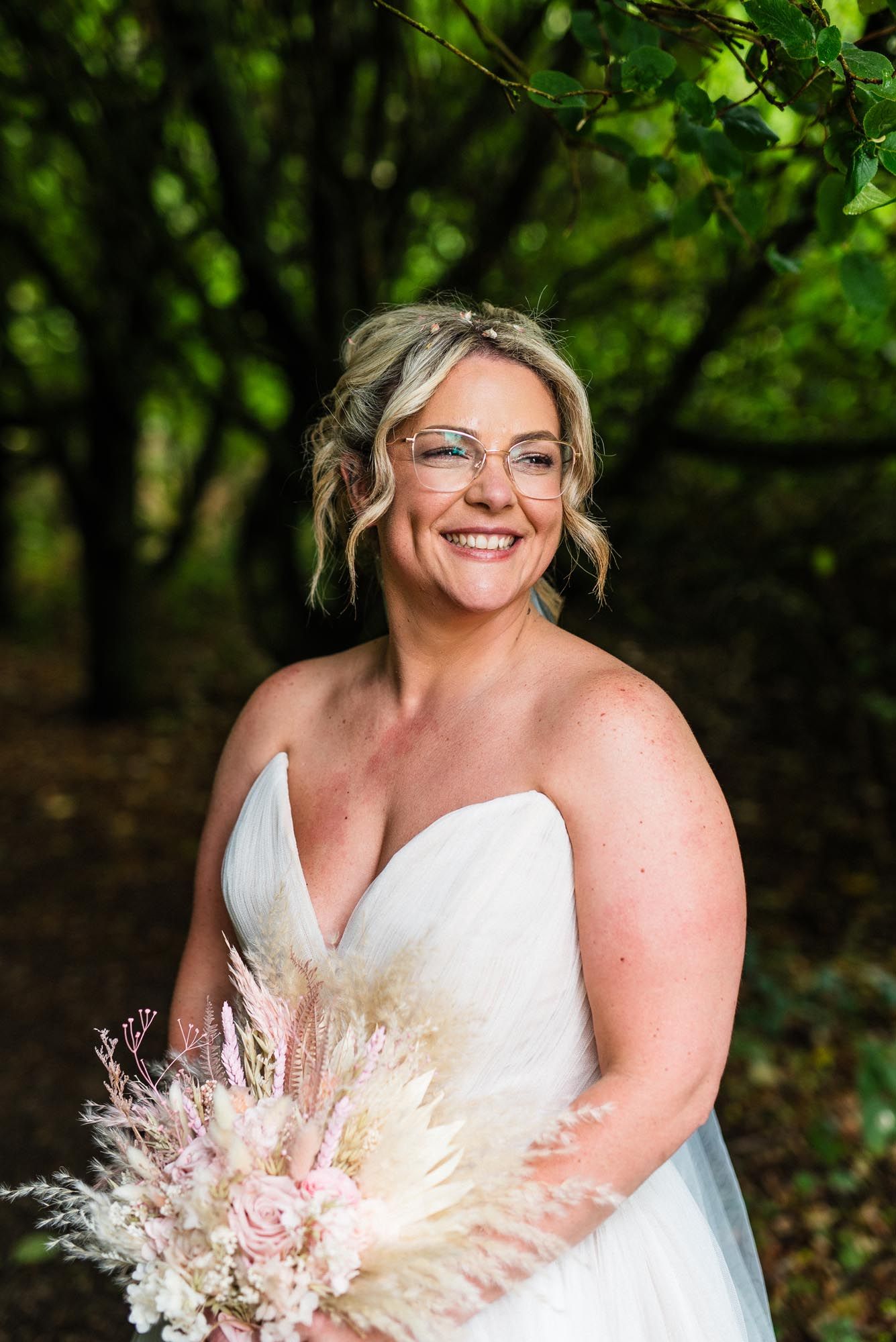 Natural and relaxed budget-friendly wedding photography at The Crows Nest, The Waterfront, Barton Marina